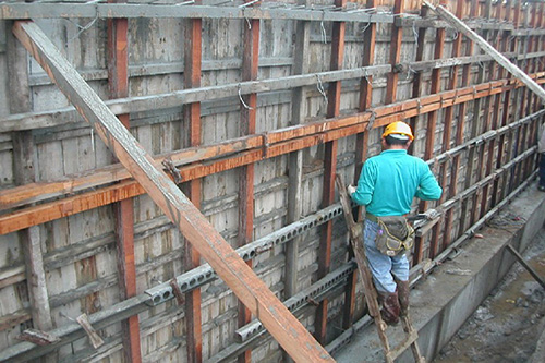 木工作業分包施工.jpg 木工作業分包施工.jpg